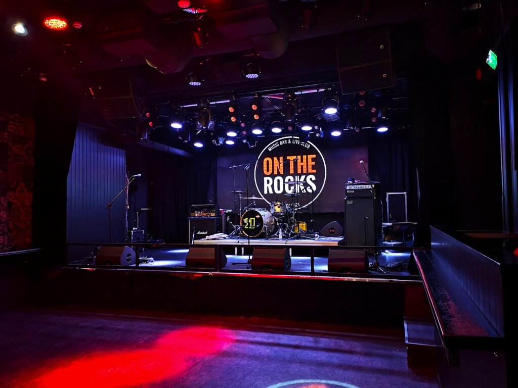 This image displays On The Rocks live venue in Helsinki.

In article: the best alternative live music venues in Helsinki, Finland. Including Tavastia, Bar Loose, On the Rocks, and many more.